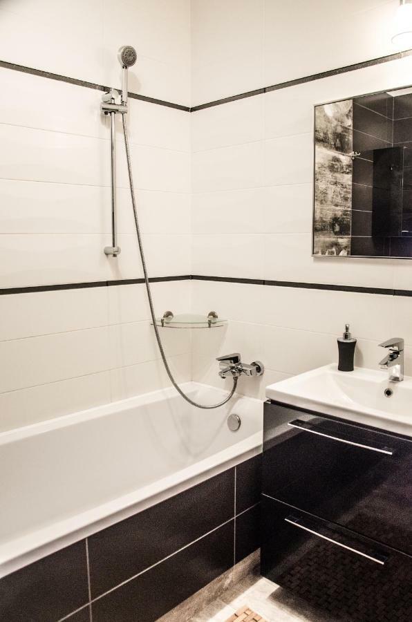 Apartament Expo Brylowska وارسو المظهر الخارجي الصورة